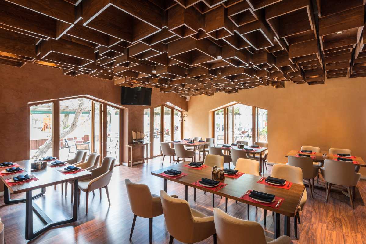 Piatto tipico abruzzese servito in un ristorante di Sulmona