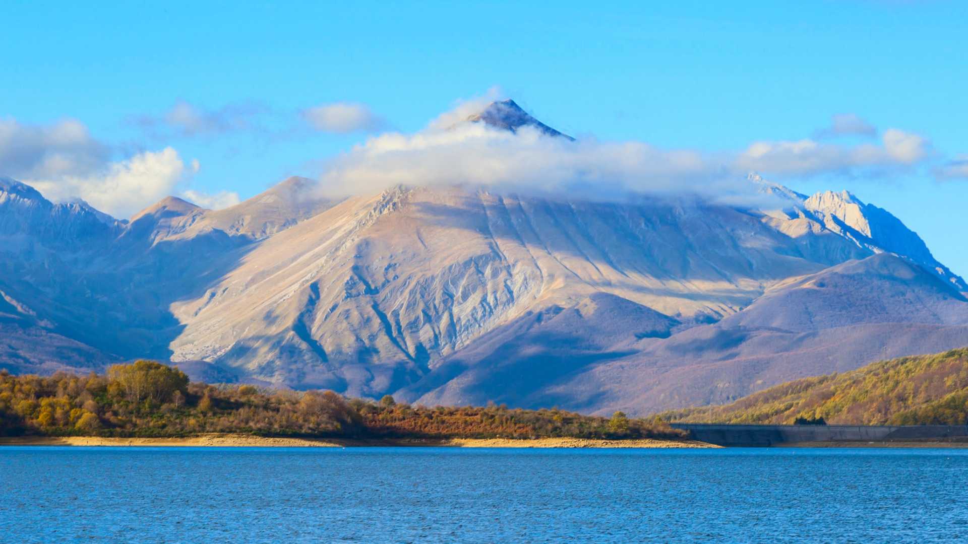 Hotel a Lago di Campotosto